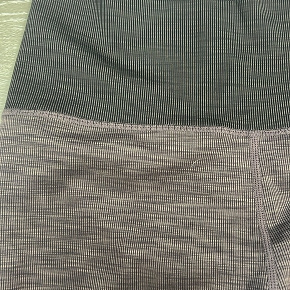 Vuori Studio Ribbed Legging - Picture 2 of 3